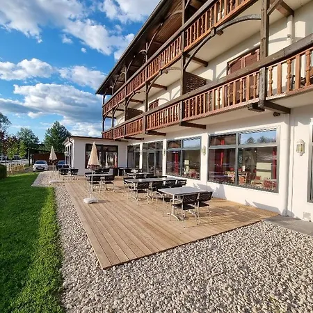 Alpensee Pensjonat 3*