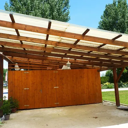 Guest house Alpensee Unterburg am Klopeiner See